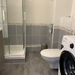 T2 Avec Parking, Animaux Admis - Fr-1-374-179 Appartement