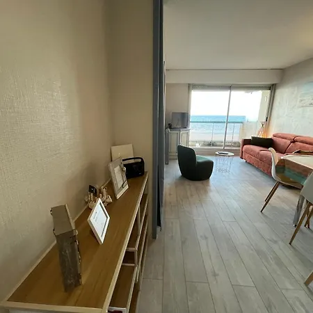 T2 Avec Parking, Animaux Admis - Fr-1-374-179 Apartman